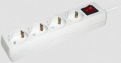 Удлинитель бытовой 4 гн с/з 5 метров с выкл. белый (3х1) 16А IEK