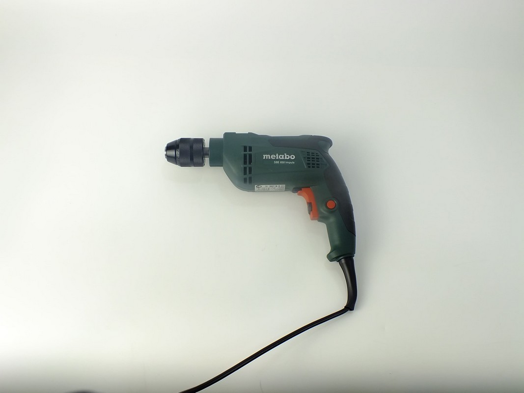 Дрель METABO SBE 650 Impuls, Ударная, Быстрозажимной, 649 Вт, 44 800 Удар. в мин., 2 800 оборот. в мин., реверс, 1,8 кг. 600672000/600743000